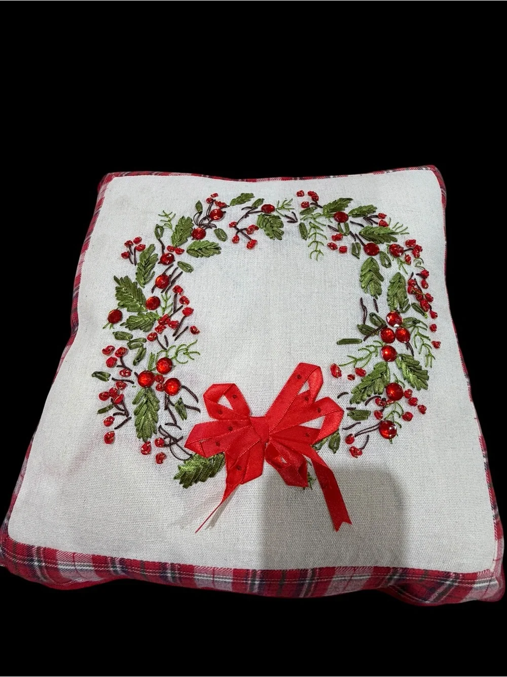 NWT Red Plaid Holiday Throw Pillow Set - Christmas Tree & Wreath